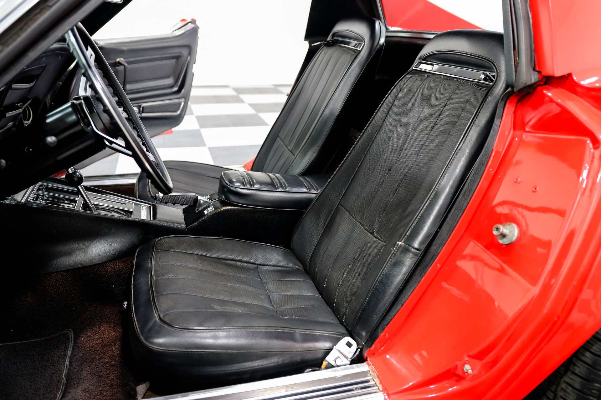 Car Image 10
